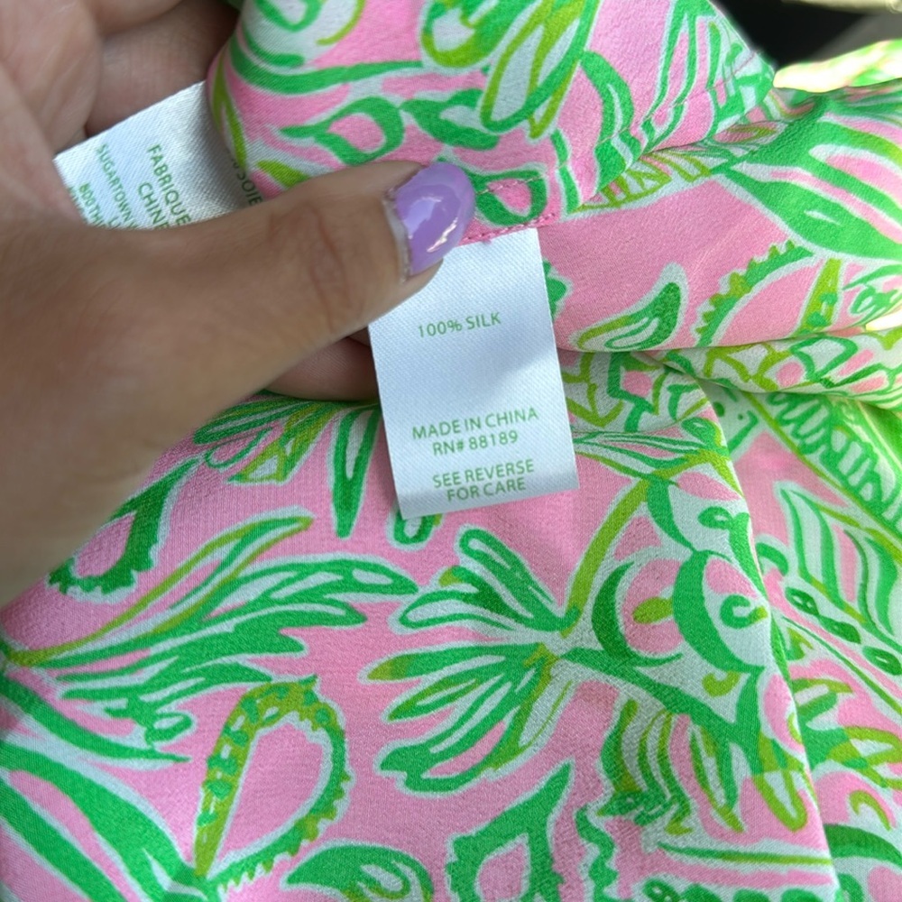 Lilly Pulitzer Elsa Silk Top Mandevilla Baby Fins And Flippers - Picture 2 of 9